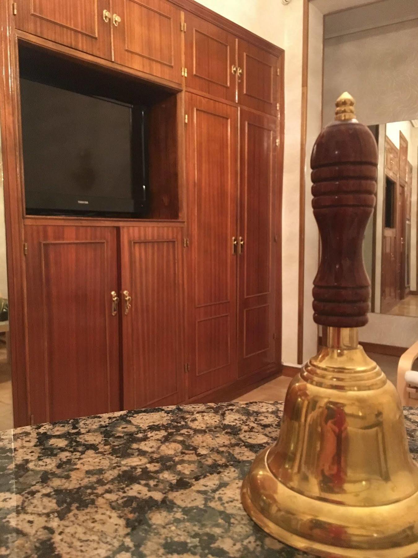 Hostal Rias Bajas Madrid Kültér fotó